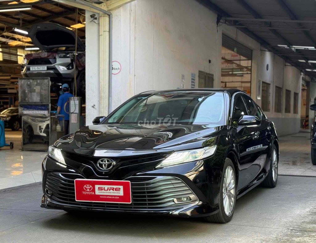 Toyota Camry 2019 2.5Q nhập màu đen nội thất đen. Mua bán Ô tô tại Quận 7 Tp Hồ Chí Minh được đăng bởi Đại lý chính hãng xe qua sử dụng Toyota Sài Gòn hình 14