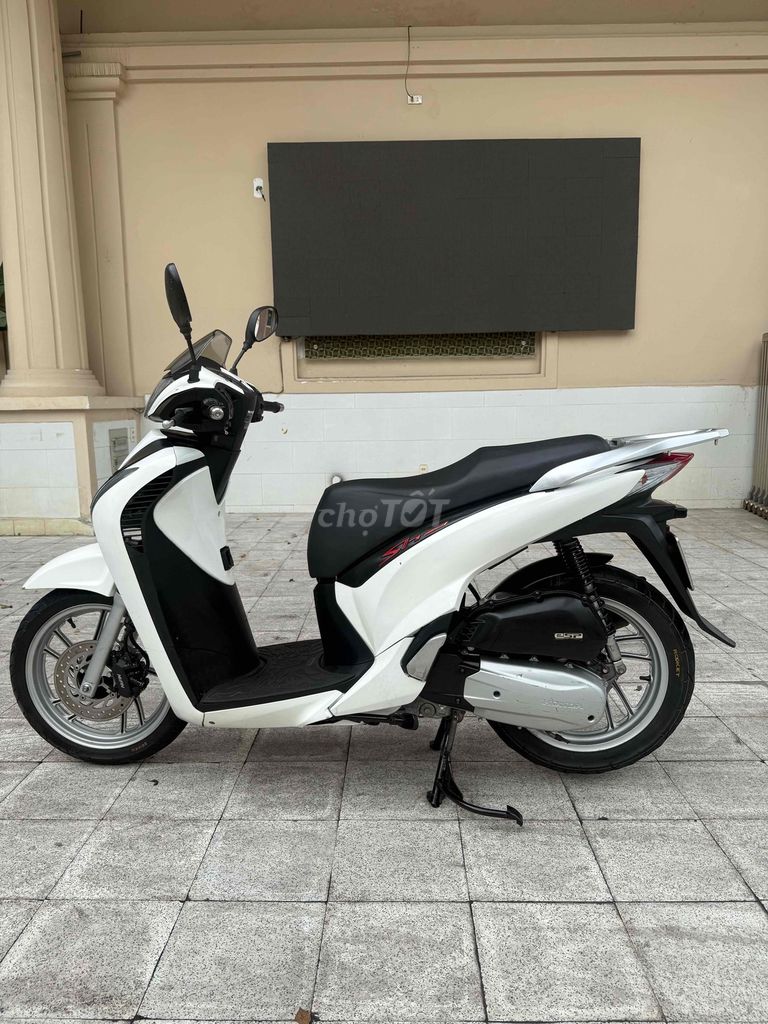 SH vn 150cc chính chủ lên fun áo ý bao máy zin cop. Mua bán Xe máy tại Quận 7 Tp Hồ Chí Minh được đăng bởi Gia Bảo  hình 6