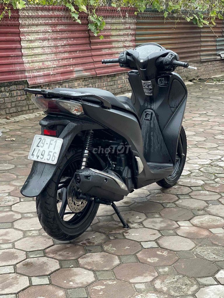 SH 125iABS Nguyên Bản 2018 Chất_Bảo Hành 3 Năm. Mua bán Xe máy tại Huyện Gia Lâm Hà Nội được đăng bởi Xe Máy Phúc Hưng hình 5