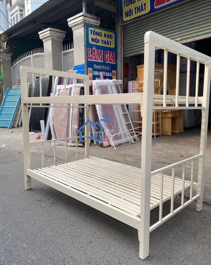 Giường tầng sắt Giường tầng sắt Giường tầng sắt . Mua bán Giường, chăn ga gối nệm tại Quận 3 Tp Hồ Chí Minh được đăng bởi Lâm Gia Home hình 1