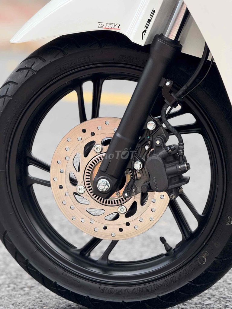 SH 160i ABS 2024 LƯỚT TRẮNG ĐEN. Mua bán Xe máy tại Thành phố Thủ Đức Tp Hồ Chí Minh được đăng bởi Vũ Vũ hình 6