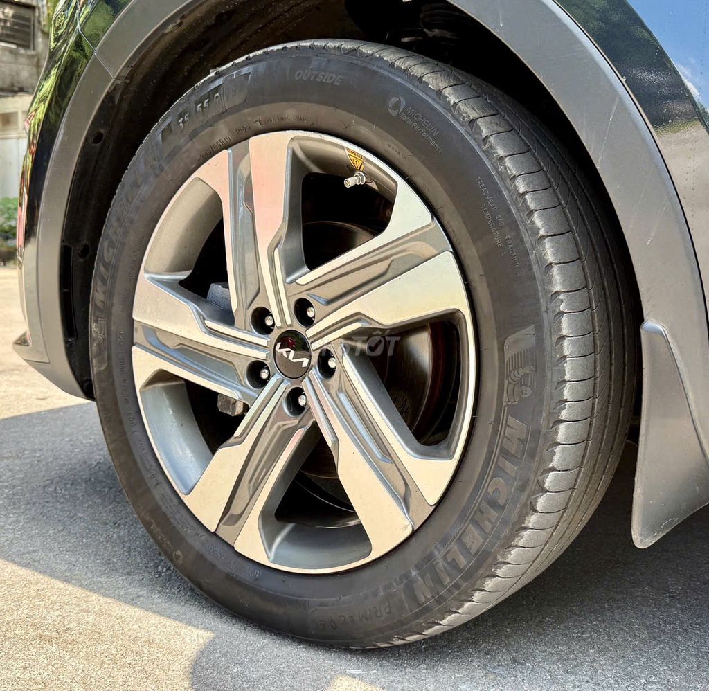 Kia Sorento 2020 2.5 Signature 6 мест Черный