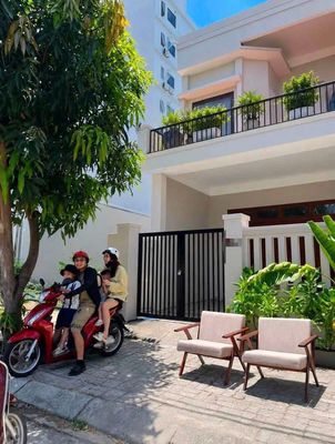 Rent · 4 bd · 100 м² · Quận Ngũ Hành Sơn, ул. Đường Sơn Thủy Đông 3
