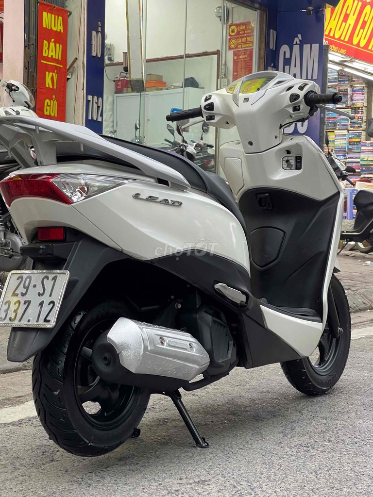 lead 124 siêu chất lượng. Mua bán Xe máy tại Quận Đống Đa Hà Nội được đăng bởi Hà hình 5