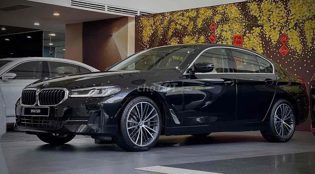 BMW 5 Series 520i Ưu Đãi Cực Khủng !!!. Mua bán Ô tô tại Quận Bình Tân Tp Hồ Chí Minh được đăng bởi Hồ Nhật Anh hình 3