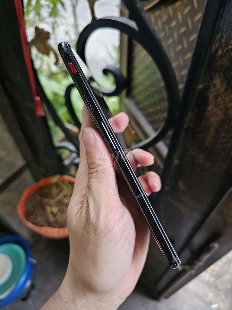 NUBIA REDMAGIC 7S 12G/256 SNAP8+ GEN1 ZIN 98% KHỎE. Mua bán Điện thoại tại Quận Tân Phú Tp Hồ Chí Minh được đăng bởi Ngô Minh Mobile  hình 4