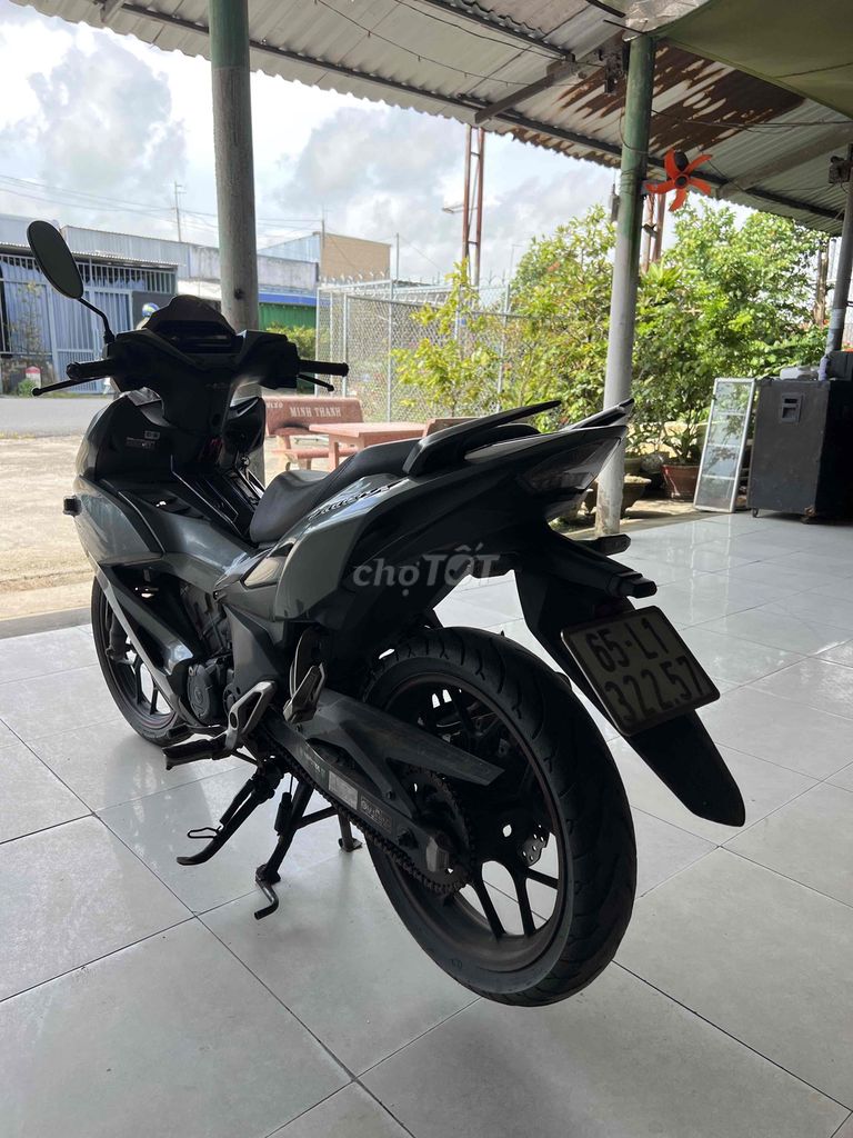 Nhà còn dư Winner X đời đầu bản ABS cần bán. Mua bán Xe máy tại Huyện Vĩnh Thạnh Cần Thơ được đăng bởi Ngoan Le hình 2