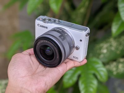 [Máy Ảnh KTS] Canon M10 kèm lens 15-45MM. Mua bán Máy ảnh, Máy quay tại Quận 6 Tp Hồ Chí Minh được đăng bởi may anh KTS