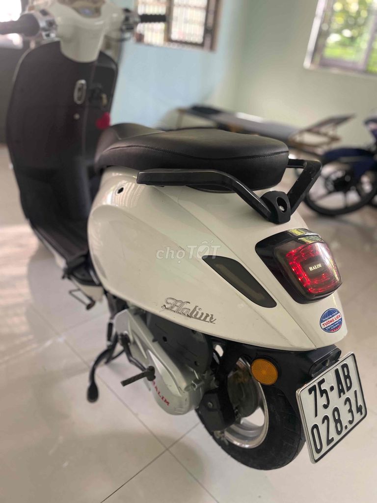 Bán xe ga 50 hãng Dealim. Mua bán Xe máy tại Thành phố Huế Thừa Thiên Huế được đăng bởi quang toàn hình 6