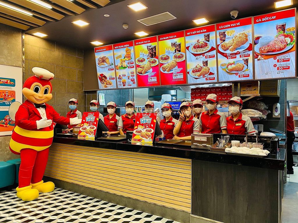 Tuyển Dụng 20 Nhân Viên Phục Vụ Jollibee Pleiku