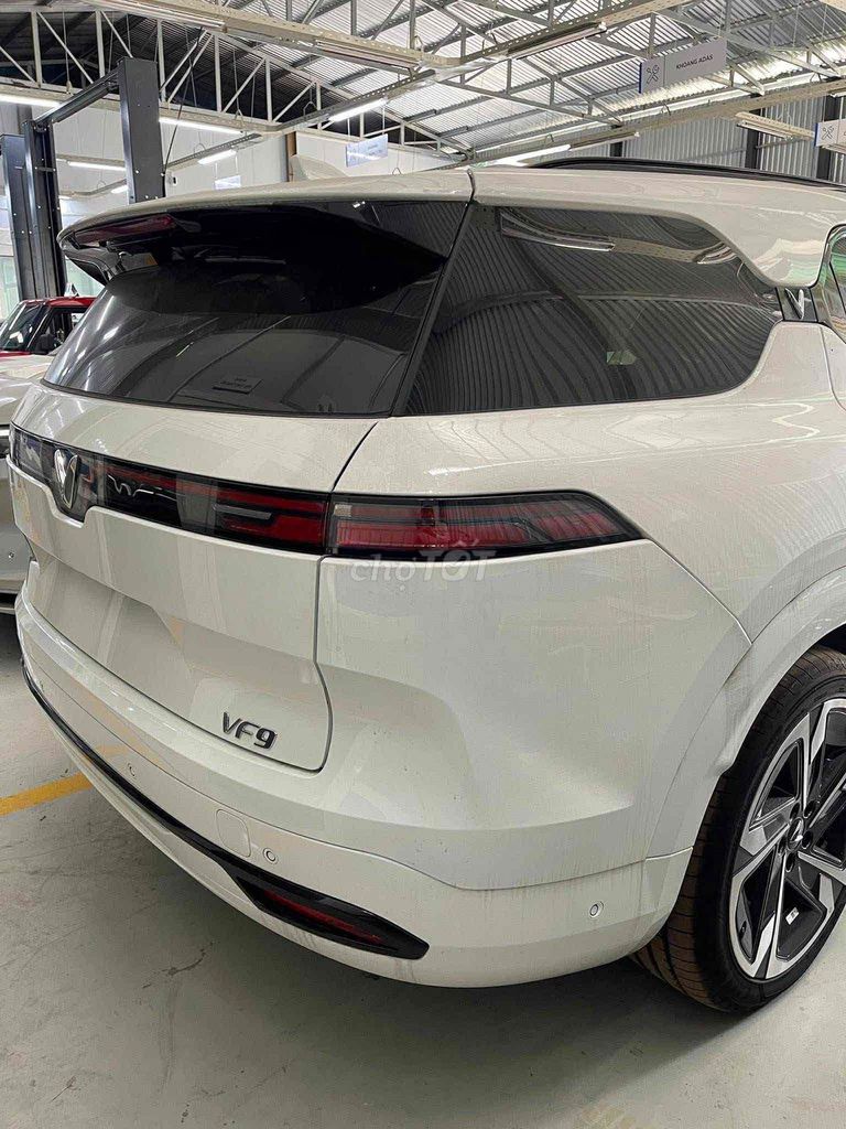 Xe Demo chưa lăn bánh Vf9 Plus 2025. Mua bán Ô tô tại Quận 8 Tp Hồ Chí Minh được đăng bởi Hoàng Minh Dương hình 5