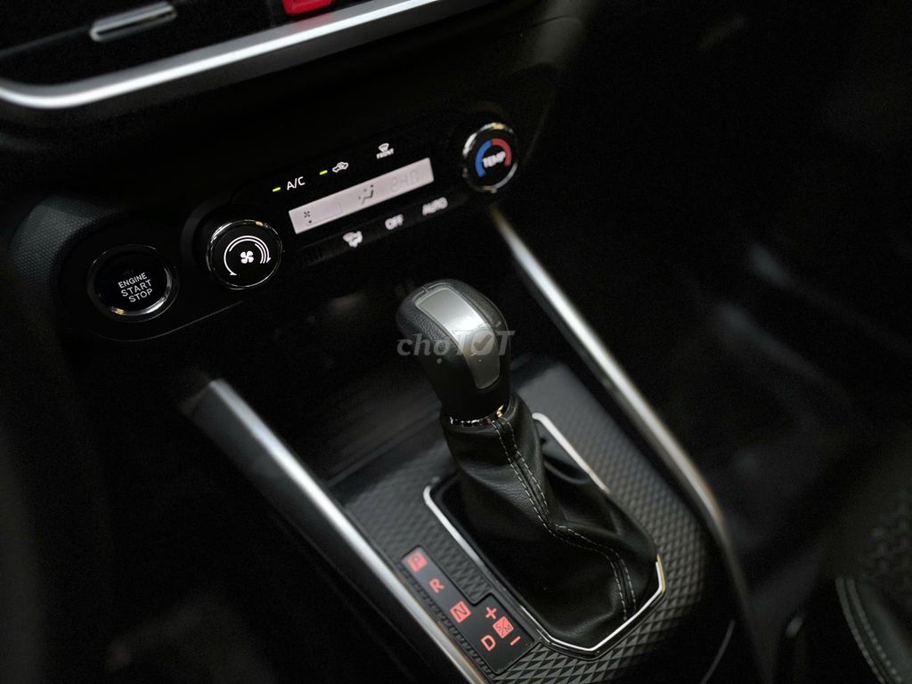 TOYOTA RAIZE 1.0 CVT 2024 XE GIA ĐÌNH LƯỚT 1 CHỦ. Mua bán Ô tô tại Quận Bình Thạnh Tp Hồ Chí Minh được đăng bởi Hiếu hình 16