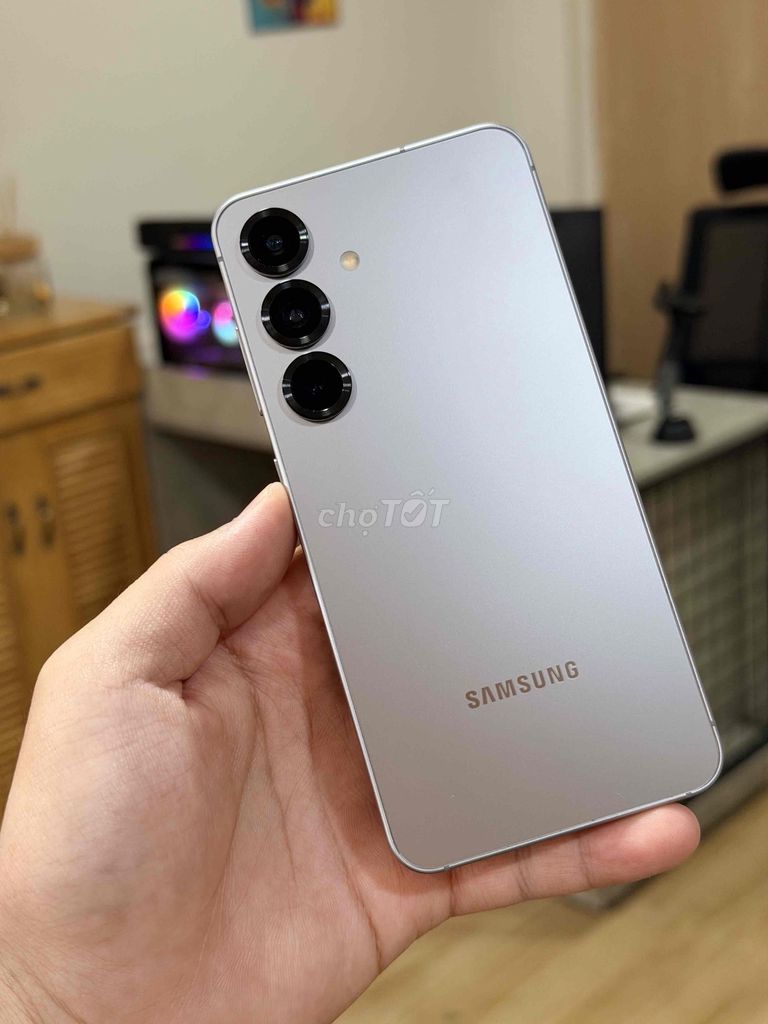 Samsung S25 12GB/256GB Bạc 2 sim. Mua bán Điện thoại tại Quận Bình Thạnh Tp Hồ Chí Minh được đăng bởi Tuấn 5G Giá Sỉ Sam hình 1