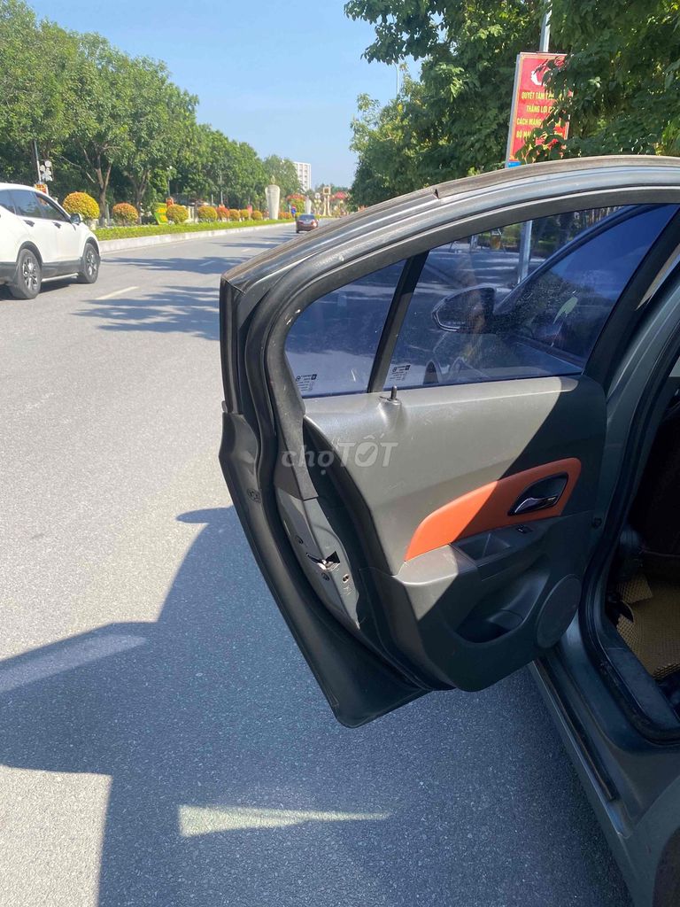 Daewoo Lacetti 2010 SE - 300000 km. Mua bán Ô tô tại Huyện Yên Phong Bắc Ninh được đăng bởi chinh bn hình 10