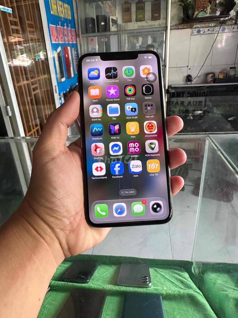 11 Pro Max 64GB Vàng thon máy fun pin thay new100. Mua bán Điện thoại tại Huyện Củ Chi Tp Hồ Chí Minh được đăng bởi nguyễn quốc Thắng hình 1