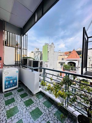 CĂN HỘ 2PN CÓ BANCOL RỘNG RÃI THOÁNG MÁT