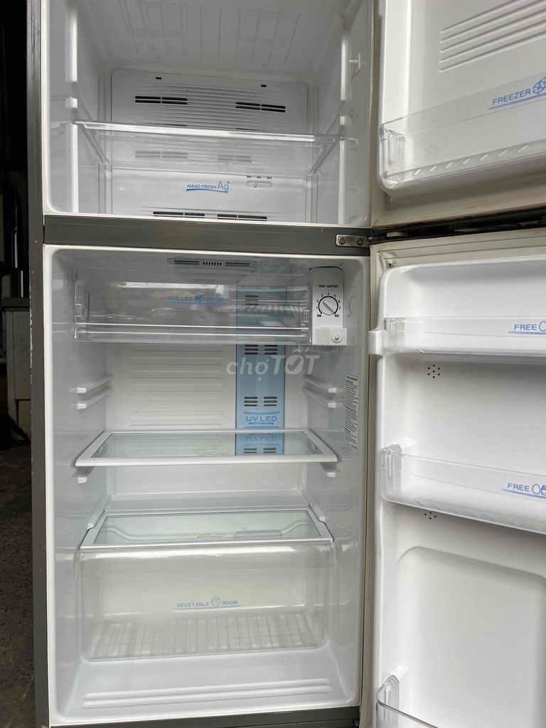 Tủ lạnh Sanyo 180 lít đẹp keng
