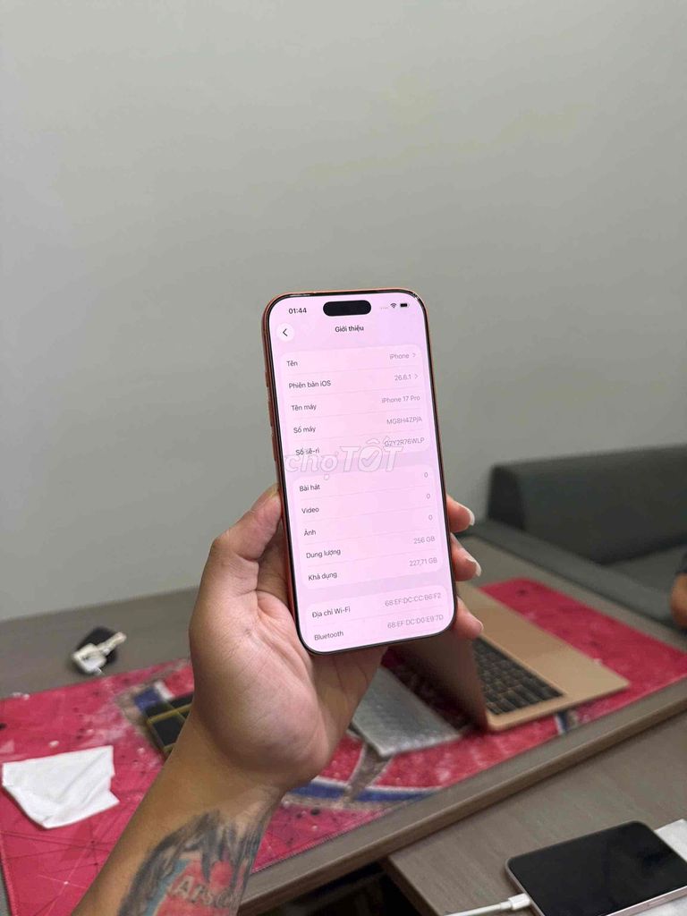 Apple iPhone 17 Pro 256GB Cam Việt Nam. Mua bán Điện thoại tại Quận Đống Đa Hà Nội được đăng bởi KT Hà Nội Mobile hình 1