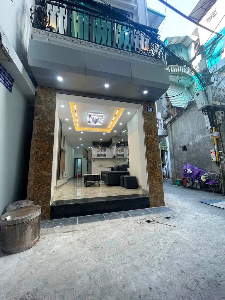 Продается дом с 2 дорожками 35 м2, 5 этажей, лифт, Кхам Тьен