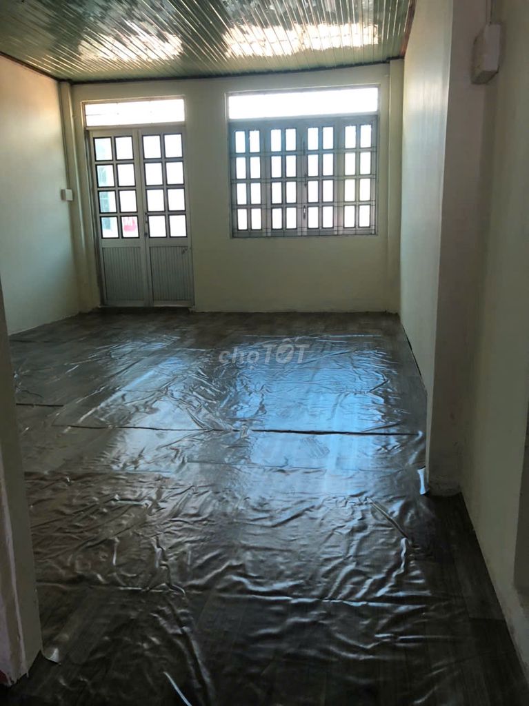 Cho thuê mặt bằng kinh doanh, nhà nguyên căn tại Gia Nghĩa. Cho thuê Văn phòng, Mặt bằng kinh doanh tại Thành phố Gia Nghĩa Đắk Nông được đăng bởi Lê Hùng hình 10