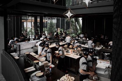 Tuyển dụng Phụ bếp Lạnh nhà hàng Nhật Quận 2