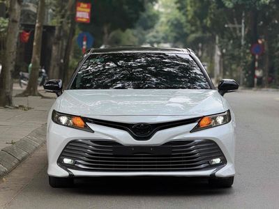 Toyota Camry 2021 2.0G 56000 km. Mua bán Ô tô tại Quận Cầu Giấy Hà Nội được đăng bởi Cao Quý hình 1