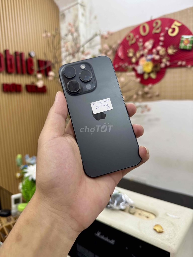 Apple iPhone 15 Pro 256GB Đen 98%. Mua bán Điện thoại tại Quận Đống Đa Hà Nội được đăng bởi Nguyễn Đức  hình 1