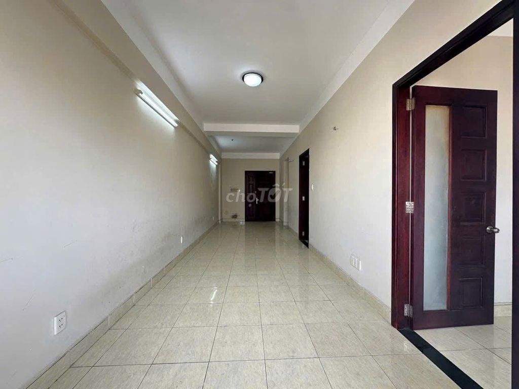 Аренда · 3 комн. · 89 м² · Quận Tân Bình, ул. Đường Ni Sư Huỳnh Liên