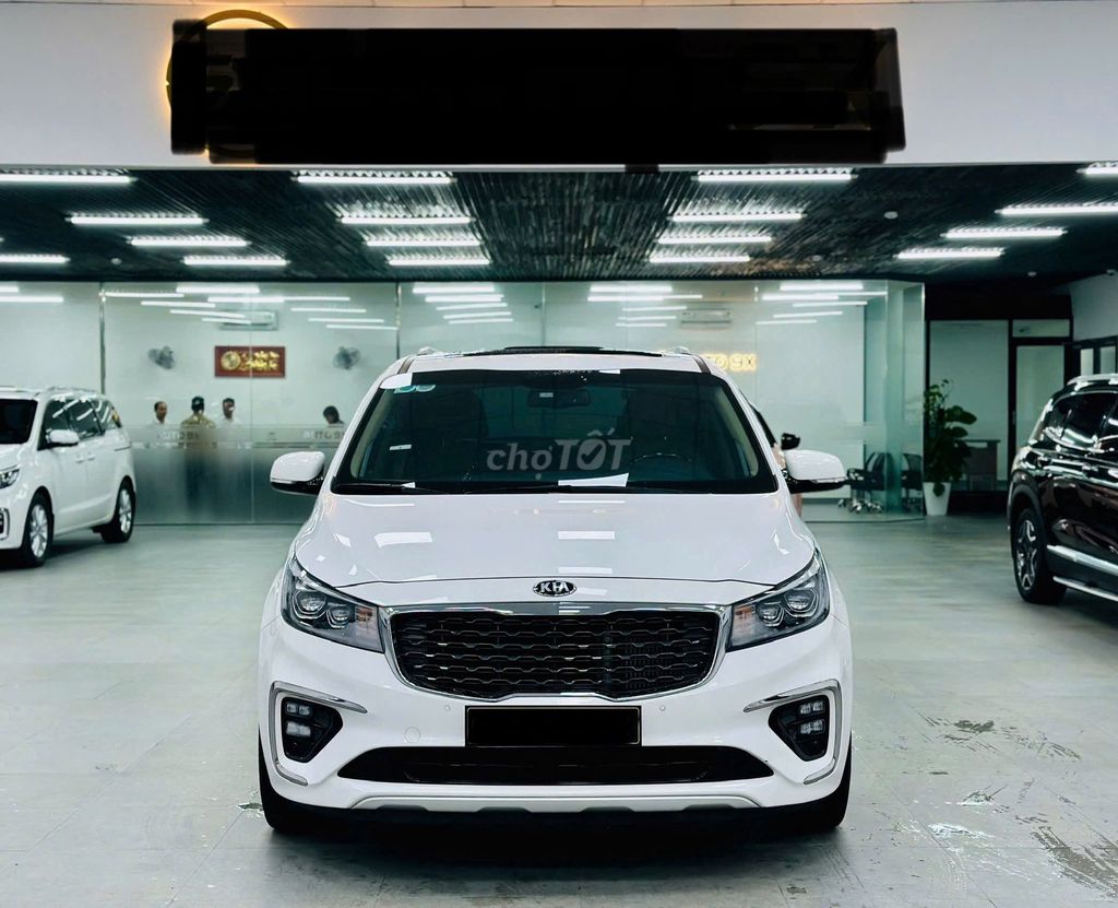 Kia Sedona 2019 Luxury D - 44000 km