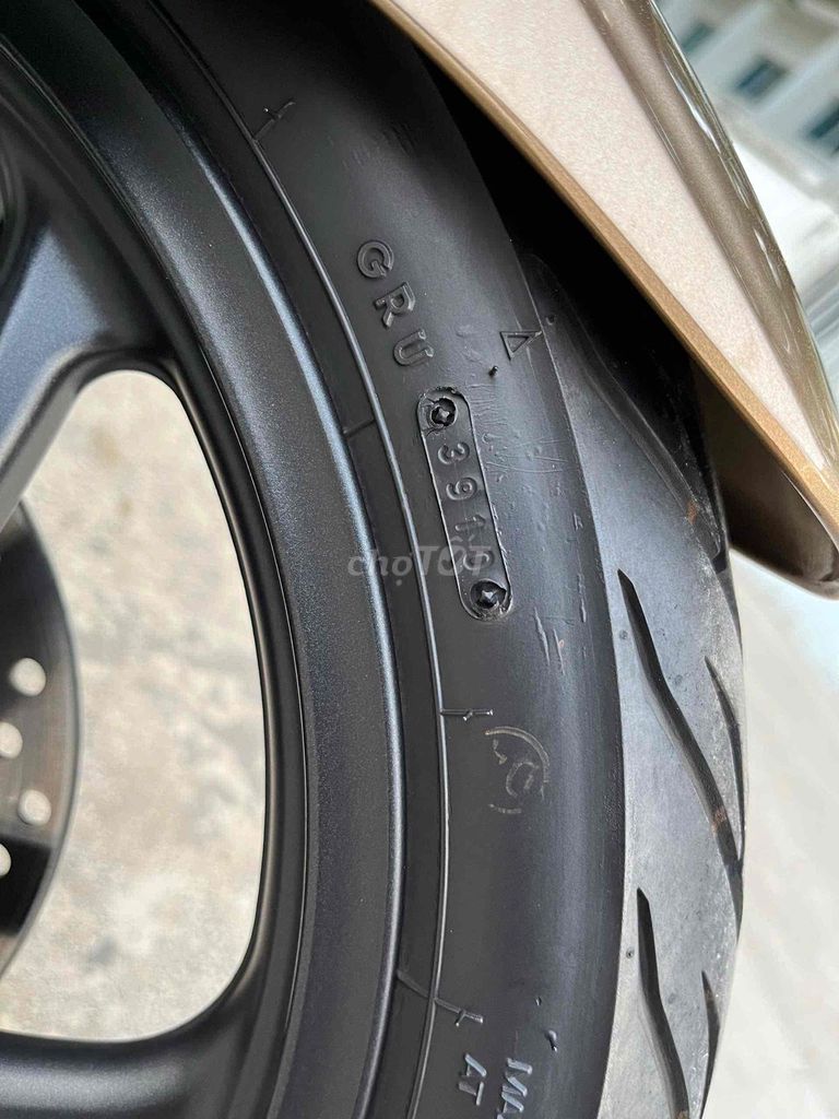 ab 2010 chạy 1 ngàn km kg có chiếc thứ 2 nhé. Mua bán Xe máy tại Thành phố Thuận An Bình Dương được đăng bởi Việt Thái hình 3