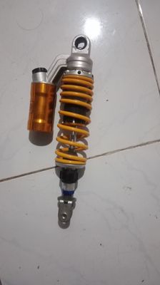 Phuộc nhún Lead Vario màu Vàng. Mua bán Phụ tùng xe tại Huyện Hóc Môn Tp Hồ Chí Minh được đăng bởi Quân trần