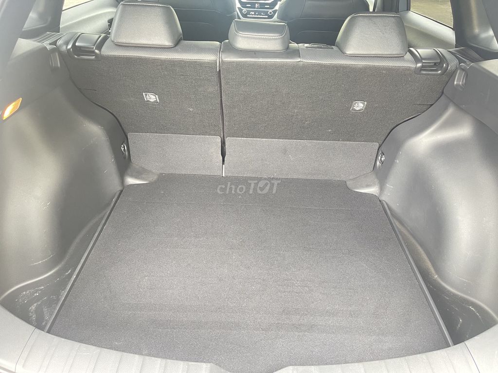 Toyota Corolla Cross 2022 1.8G - 29400 km. Mua bán Ô tô tại Thành phố Thủ Đức Tp Hồ Chí Minh được đăng bởi Thông lê hình 7