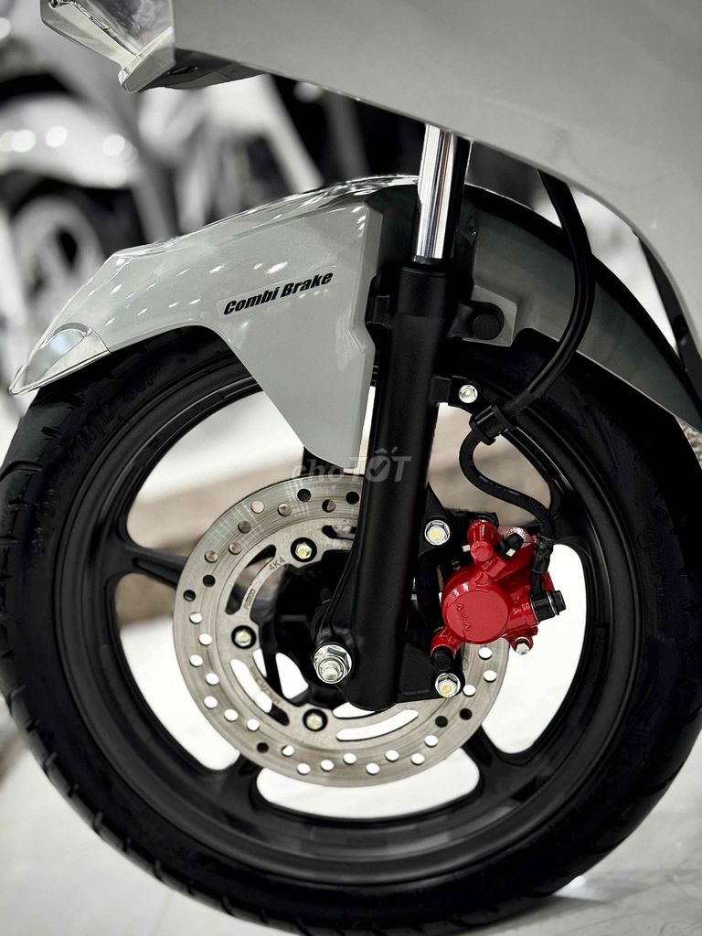 AirBlade125 4Val 2024 Odo2k Lướt chính chủ 🔥🔥🔥. Mua bán Xe máy tại Thị xã Phú Mỹ Bà Rịa - Vũng Tàu được đăng bởi Cửa Hàng Xe Máy Phú Mỹ hình 10