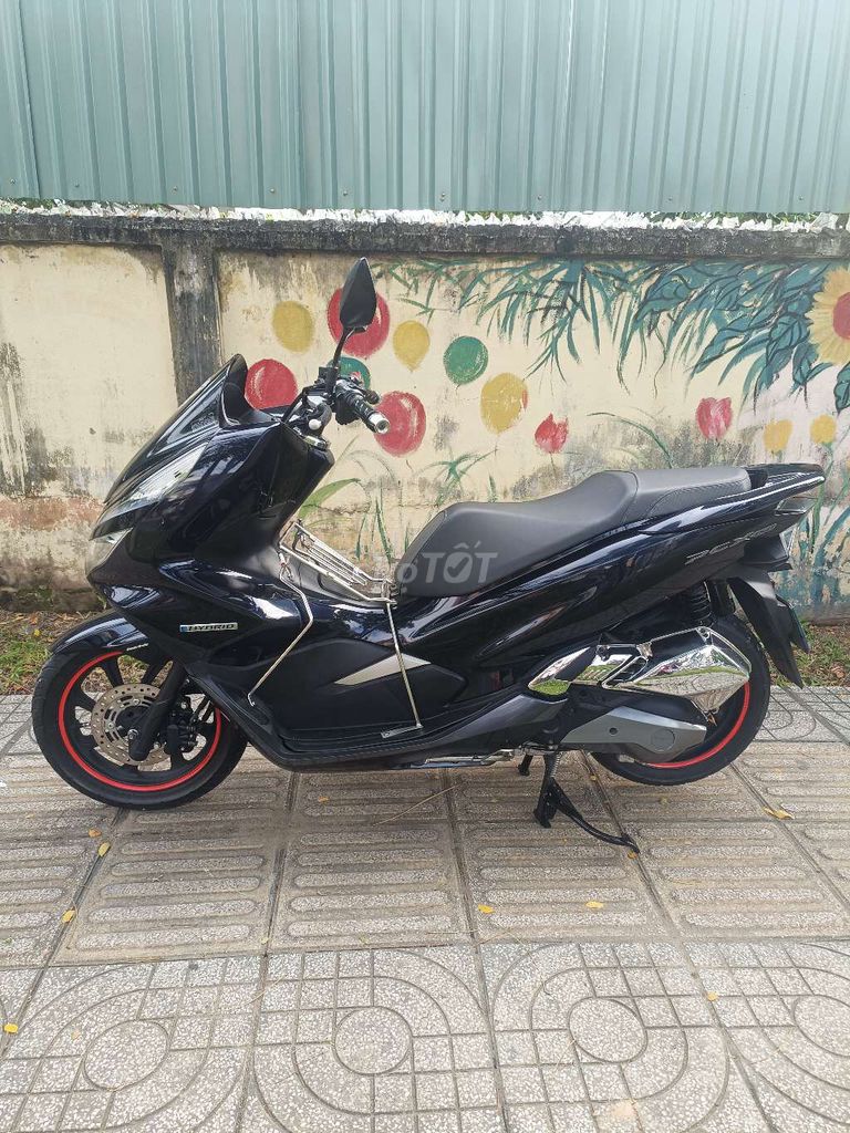 PCX HYBRID 150 động cơ xăng & điện. Mua bán Xe máy tại Quận 12 Tp Hồ Chí Minh được đăng bởi Hoang Long hình 2