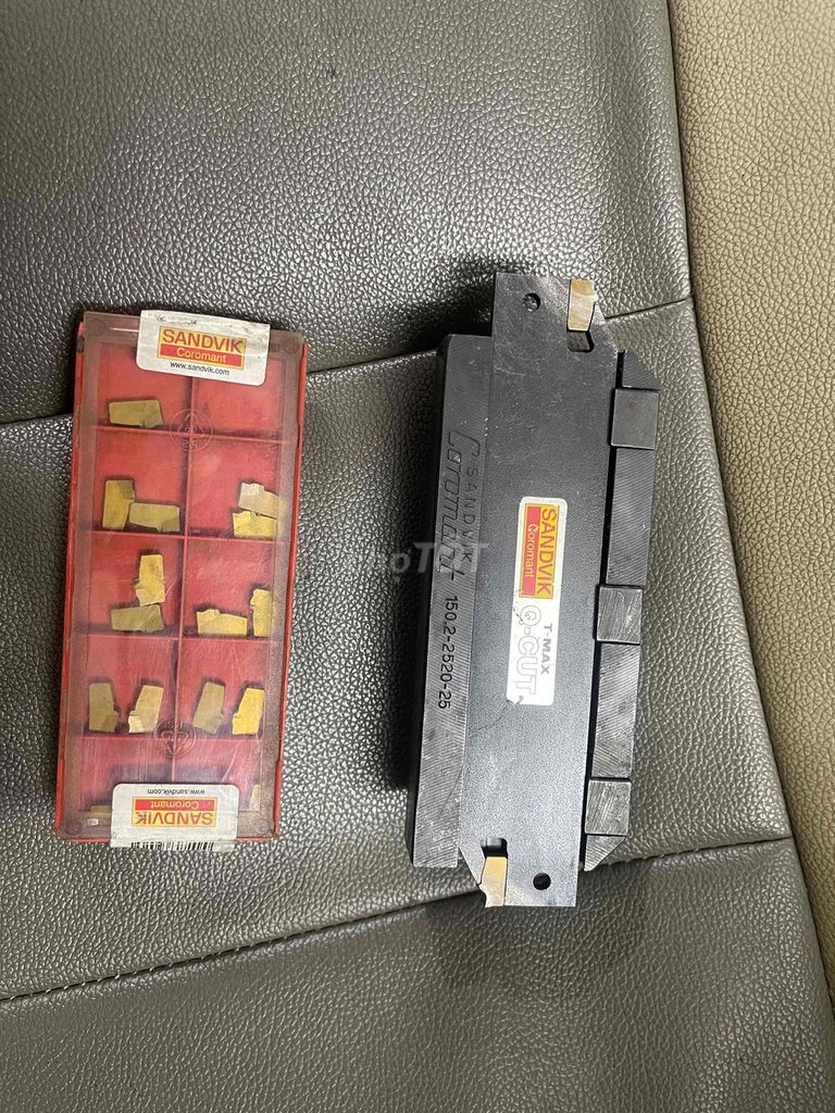 Bộ dao cắt kim loại Sandvik Coromant T-Max. Mua bán Đồ chuyên dụng, Giống nuôi trồng tại Huyện Văn Giang Hưng Yên được đăng bởi Chung Nguyen hình 1