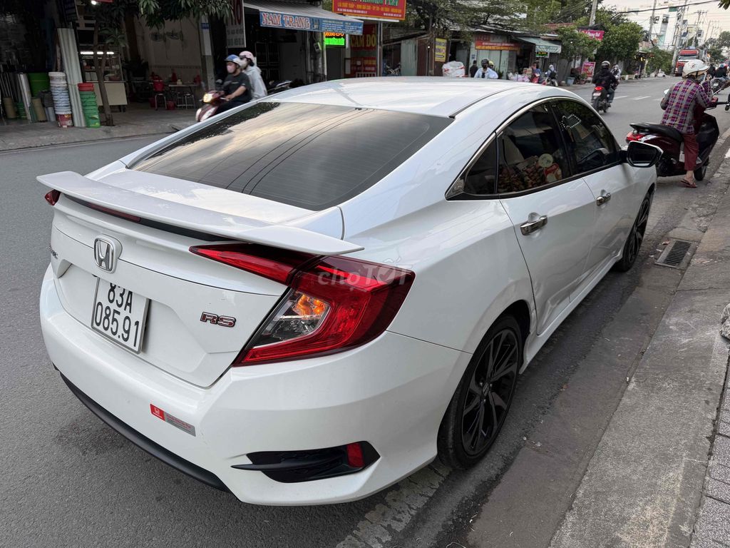 Honda Civic 2020 1.5RS Màu trắng mới tinh. Mua bán Ô tô tại Quận 12 Tp Hồ Chí Minh được đăng bởi A Quý hình 8