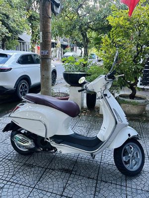 Piaggio Vespa Primavera Trắng
