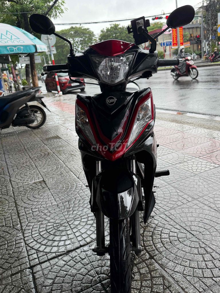 SYM Galaxy 50 2023 Красно-черный 12 000 км