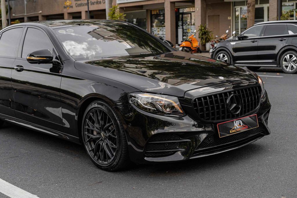 E300_AMG_2017 màu đen cá nhân siêu đẹp & siêu ngâu. Mua bán Ô tô tại Quận 7 Tp Hồ Chí Minh được đăng bởi Dương Phương hình 6
