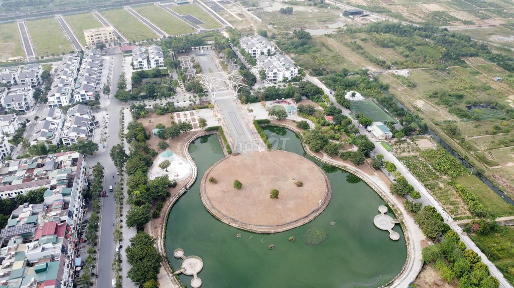 Rộng thoáng- Sân riêng 50m2, 3 tầng. Gần nhà văn hóa - Có chỗ để ô tô. Mua bán nhà ở tại Huyện Quốc Oai Hà Nội được đăng bởi Nhà Ngoại Thành Giá Tốt hình 1