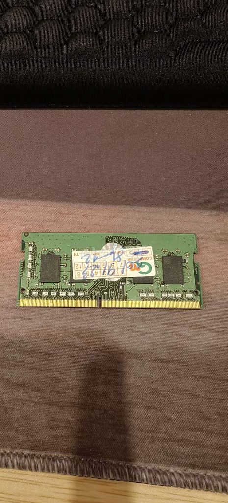 RAM SK Hynix 8GB DDR4 SO-DIMM đã qua sử dụng. Mua bán Linh kiện (RAM, Card...) tại Quận Hoàn Kiếm Hà Nội được đăng bởi Dương Nguyễn hình 1