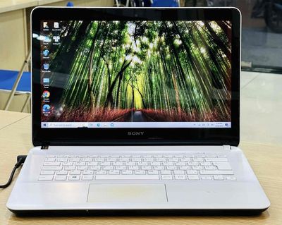 E bán Sony Vaio I3/8/500 Màn 14 Inch. Mua bán Laptop tại Quận Đống Đa Hà Nội được đăng bởi Cường Táo