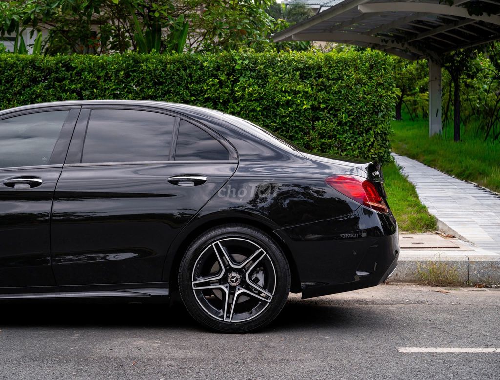 Thì Đây Là Mer C300 AMG 2019 - Xe chuẩn 100%. Mua bán Ô tô tại Quận 7 Tp Hồ Chí Minh được đăng bởi Bảo Duy Ô Tô hình 7