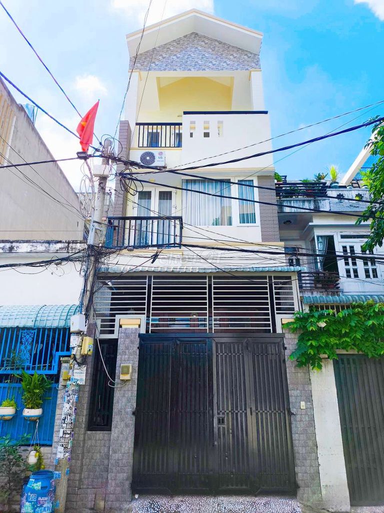 Nhà phố 72m2, 3 tầng, hẻm ô tô, Ngô Chí Quốc, Bình Chiểu, Thủ Đức