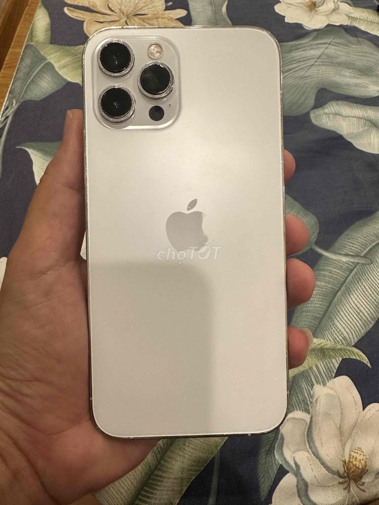 iPhone 12 Pro Max 128GB Trắng. Mua bán Điện thoại tại Quận Hoàng Mai Hà Nội được đăng bởi Phạm Bảo hình 1