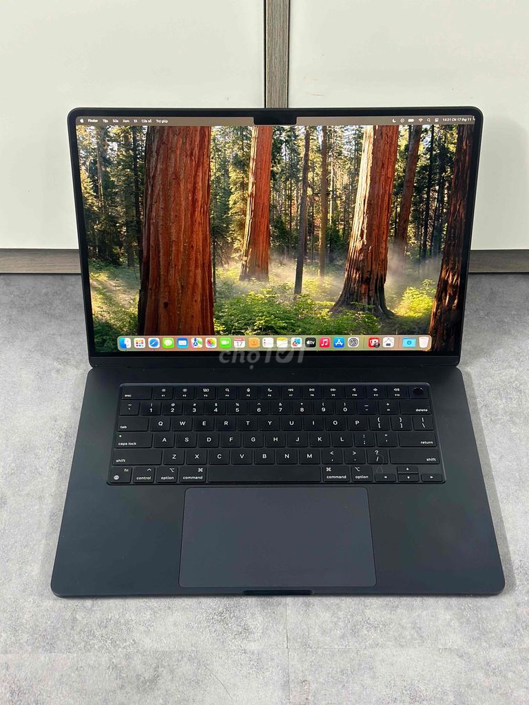 Macbook air M3 15' midnight Ram 24/256GB Pin 100%