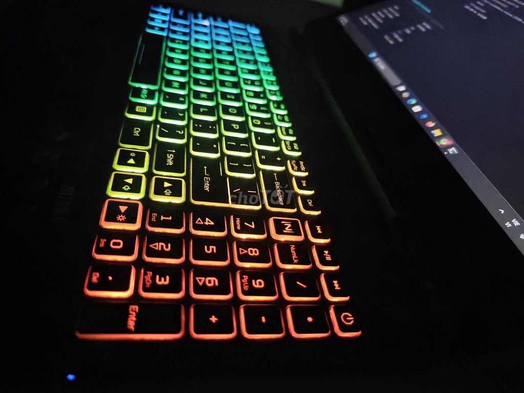Nitro Tiger  i7-12700H , RTX 3050 , tản cực khỏe. Mua bán Laptop tại Quận Tân Bình Tp Hồ Chí Minh được đăng bởi Laptop Gaming VN hình 1