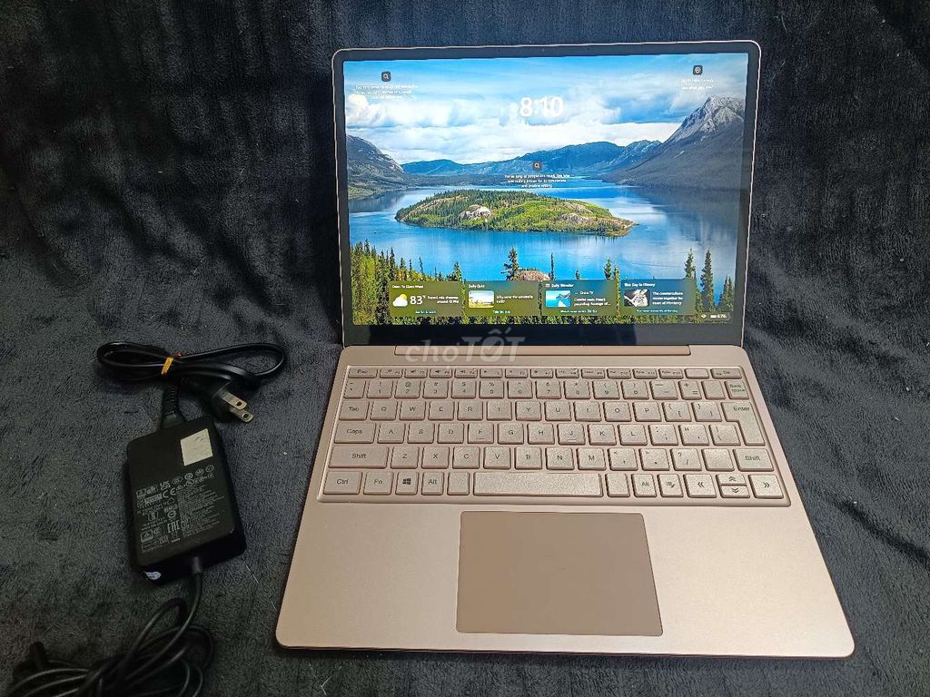 Microsoft Surface Laptop Go 2 i5 8GB/256GB 12.4". Mua bán Laptop tại Quận Đống Đa Hà Nội được đăng bởi Đinh Văn Thọ hình 1