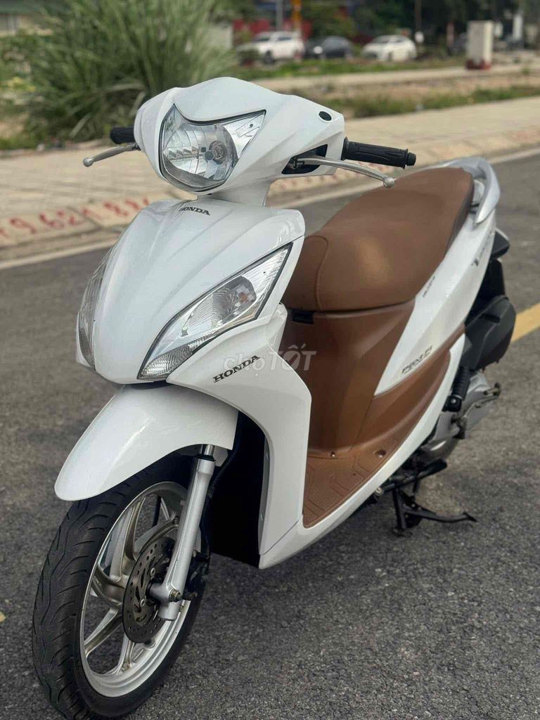 Vision Trắng Nâu. Mua bán Xe máy tại Quận Lê Chân Hải Phòng được đăng bởi Xe Máy Thương Hường  hình 3