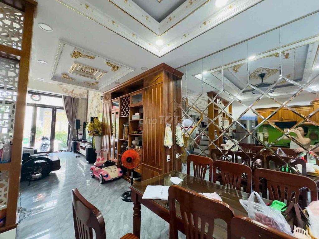 Аренда · 5 комн. · 60 м² · Quận 12, ул. Tx25